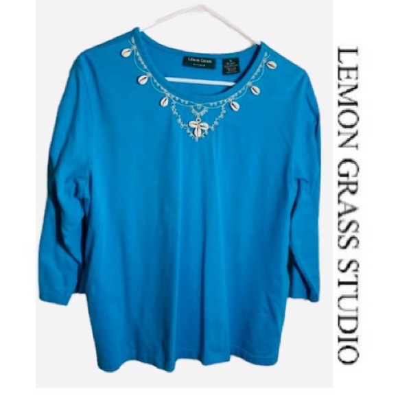 Unique LEMON GRASS STUDIO Beautifully Embellished Seashell Neckline Size XL - Picture 1 of 4